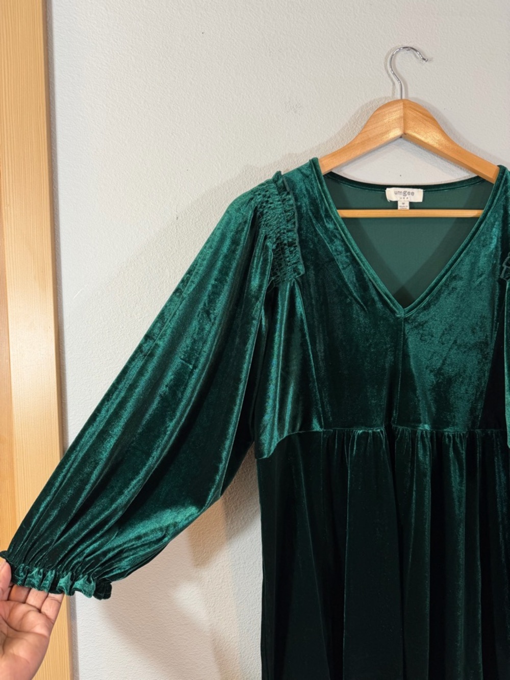 Umgee Green Velvet Babydoll Tunic Top Size M Hi Low Holiday Boho Festival Casual - Picture 3 of 9